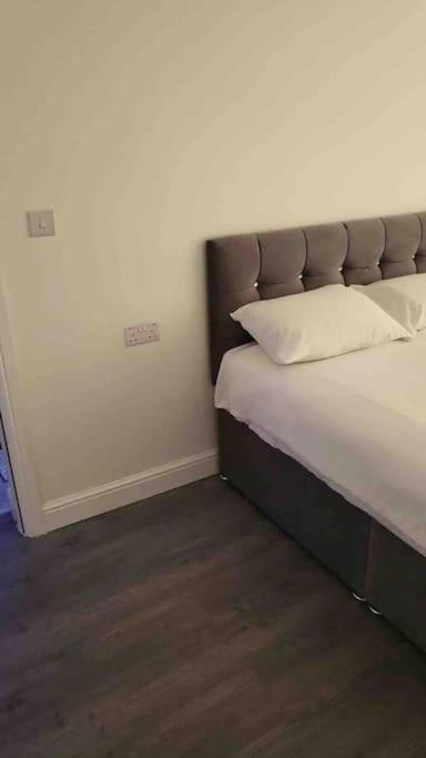 Catherine 5 Bedroom House Crewe Dış mekan fotoğraf