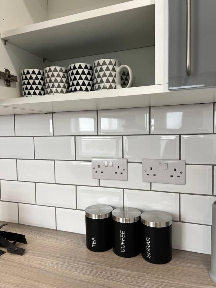 Catherine 5 Bedroom House Crewe Dış mekan fotoğraf